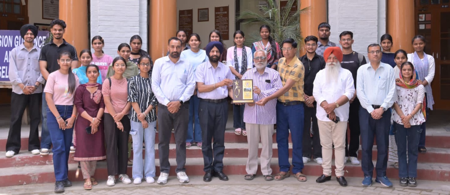 A special lecture was organized by the History Department on the topic 'Partition of the country: Who is responsible'.